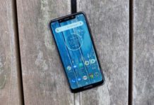Motorola One recenze